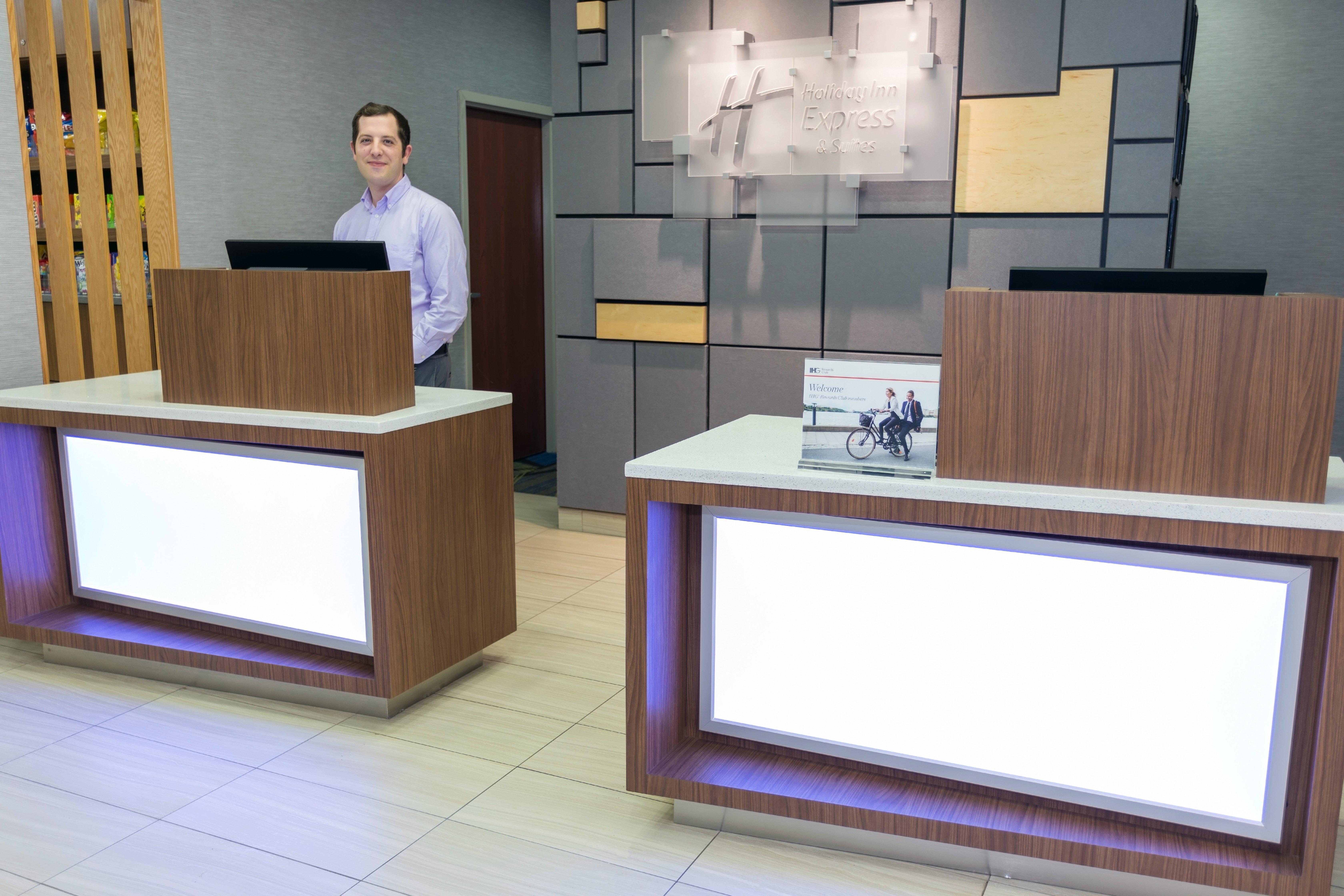 Holiday Inn Express Hotel & Suites Athens By Ihg Dış mekan fotoğraf