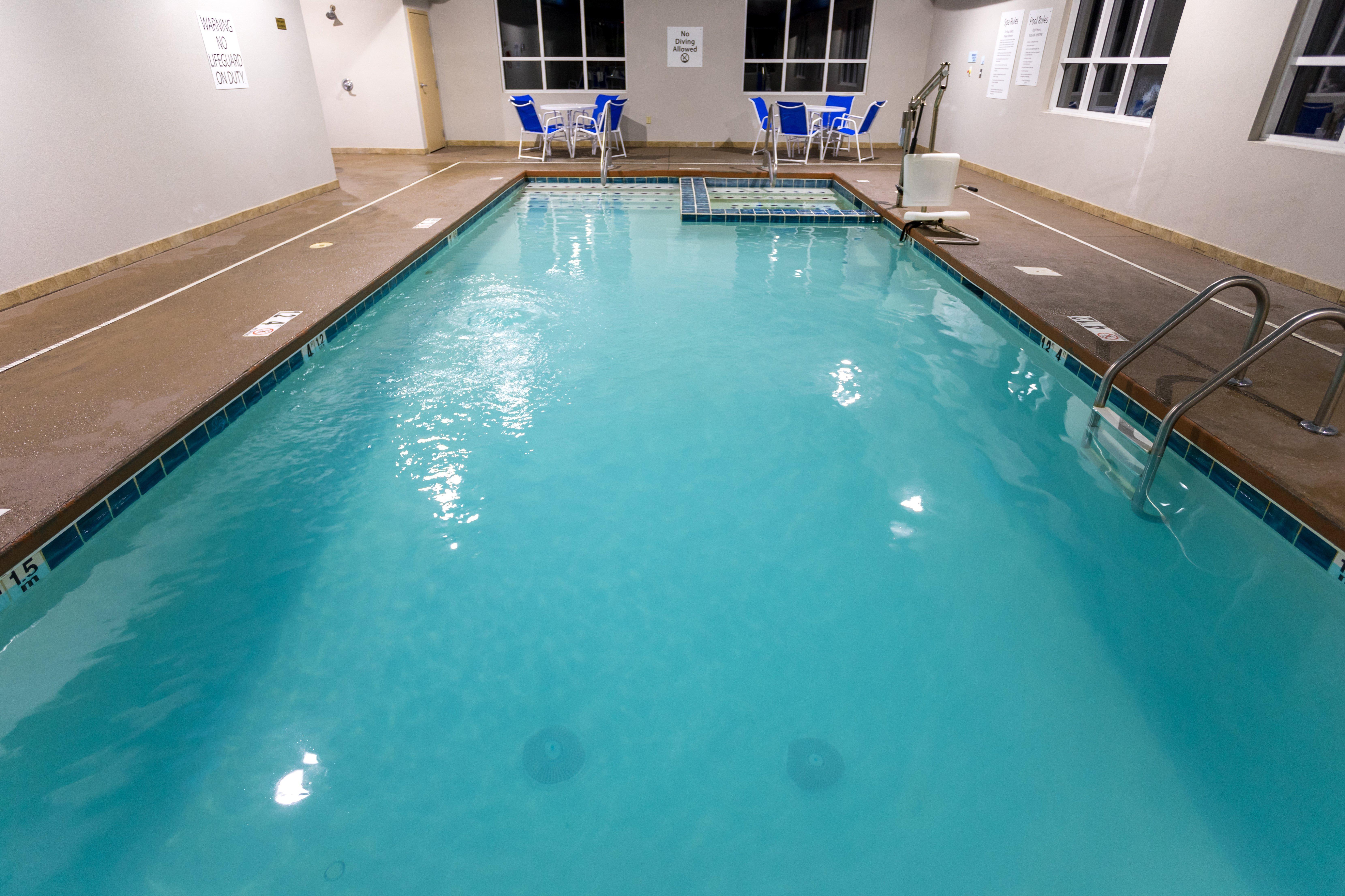Holiday Inn Express Hotel & Suites Athens By Ihg Dış mekan fotoğraf
