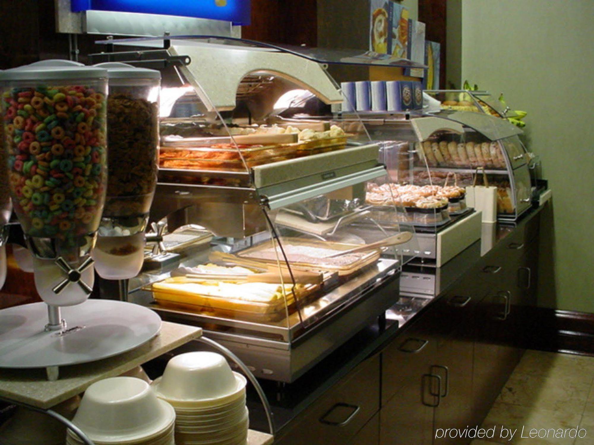 Holiday Inn Express Hotel & Suites Athens By Ihg Dış mekan fotoğraf